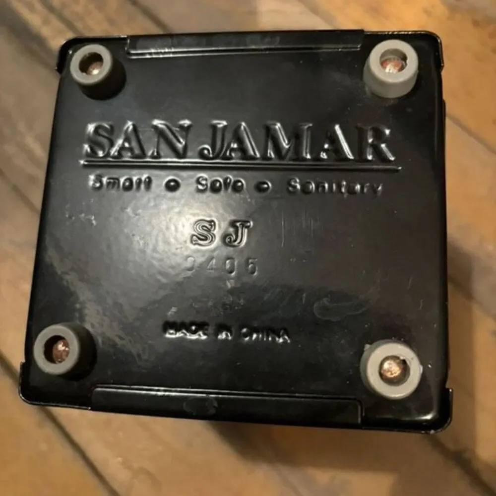 San Jamar Small Napkin Dispenser